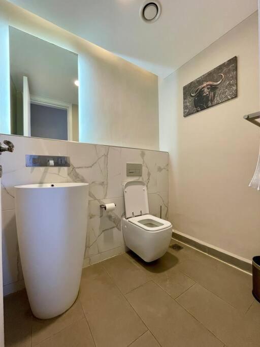 A Scenic Escape Within Nairobi Apartment ภายนอก รูปภาพ